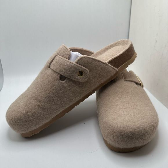 CUSHIONAIRE Women's Cork Footbed Clog 9 SAND - Picture 7 of 7